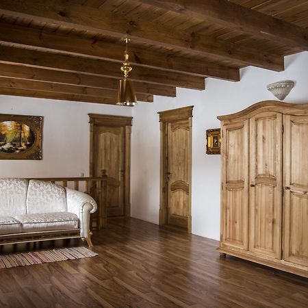 Hôtel Usadba Bogach à Kobryn Extérieur photo