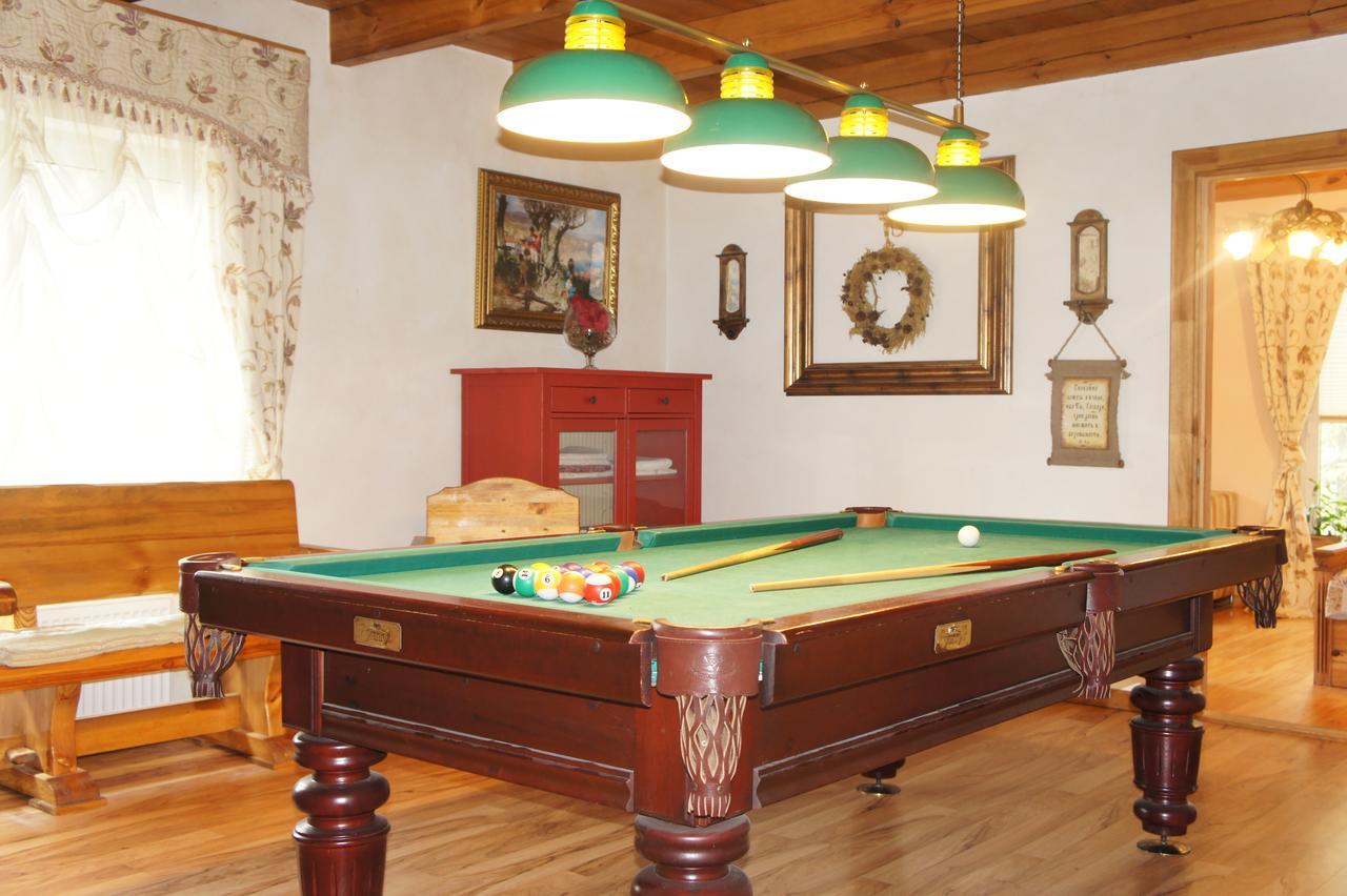 Hôtel Usadba Bogach à Kobryn Extérieur photo